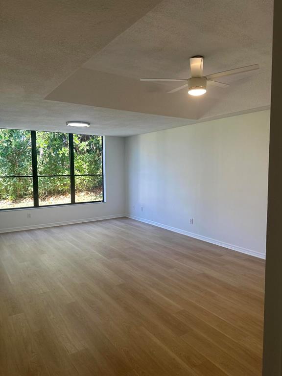 5270 SE Seascape Way 102
