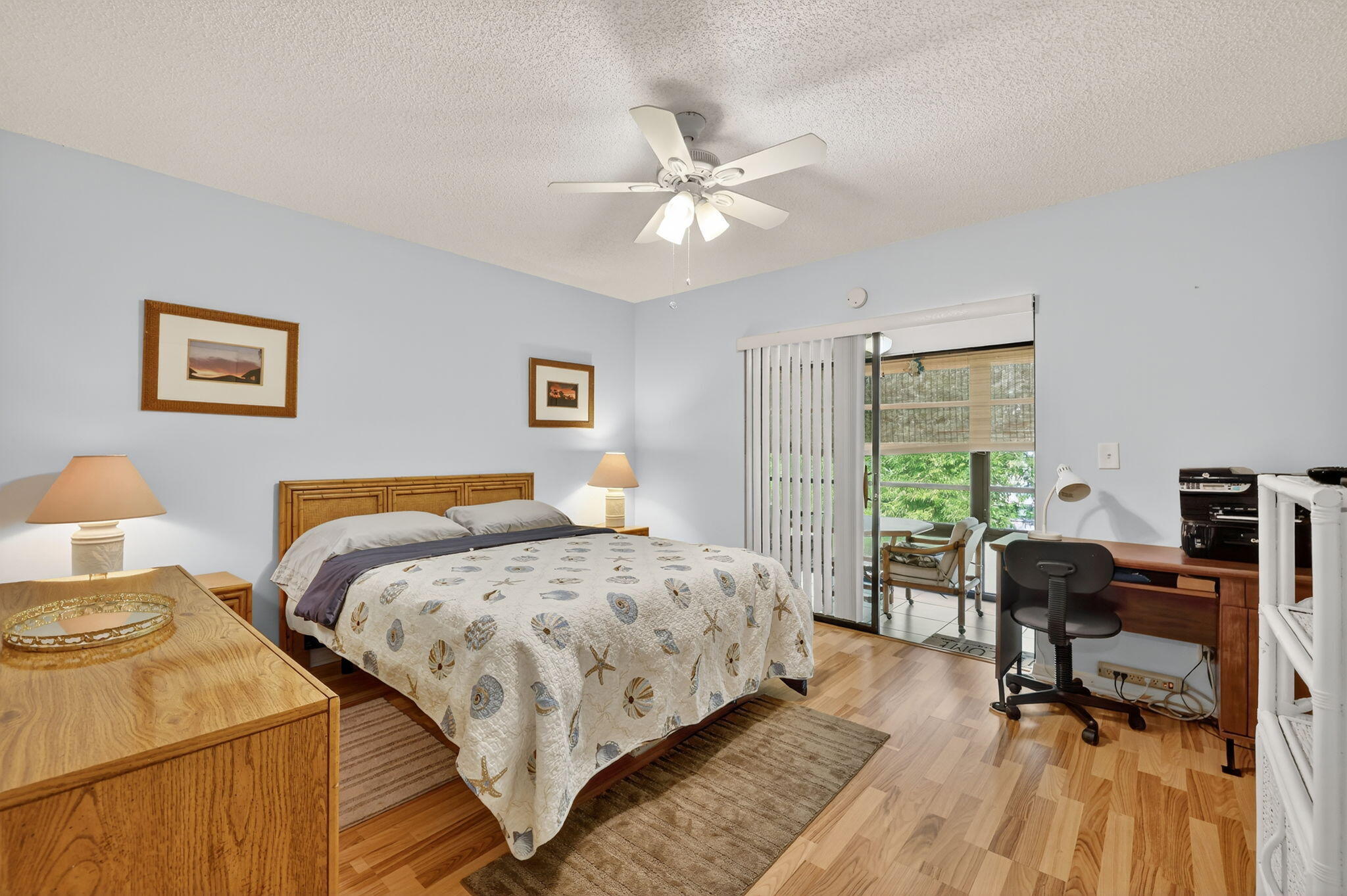 301 SW South River Drive 204