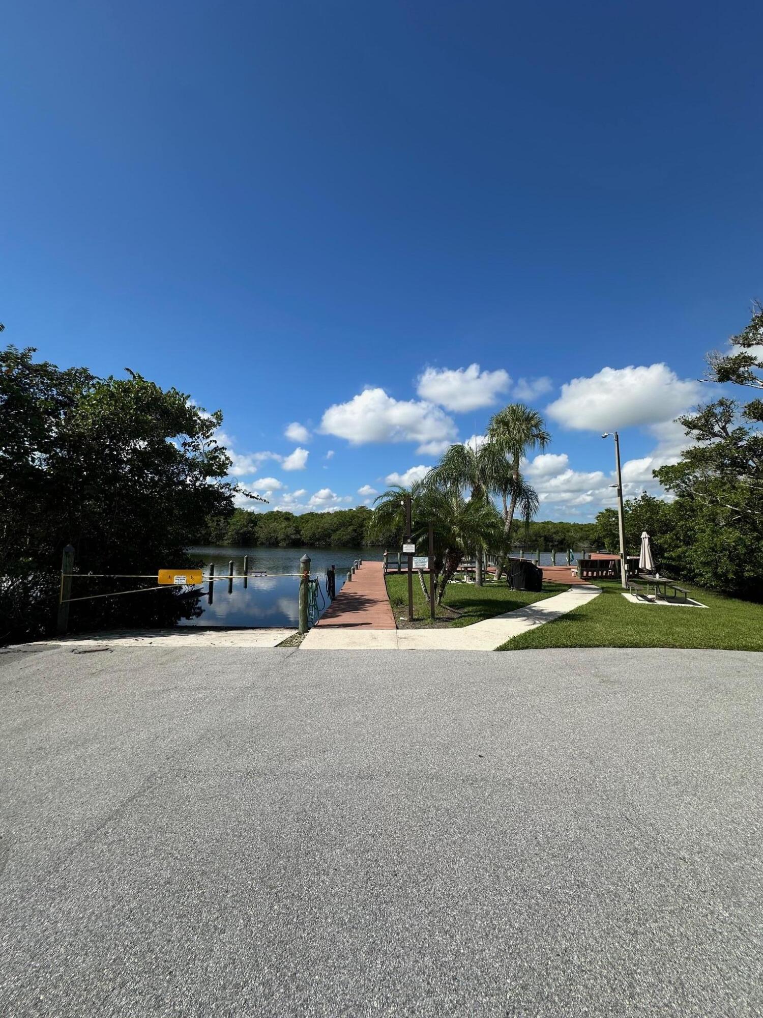 301 SW South River Drive 204