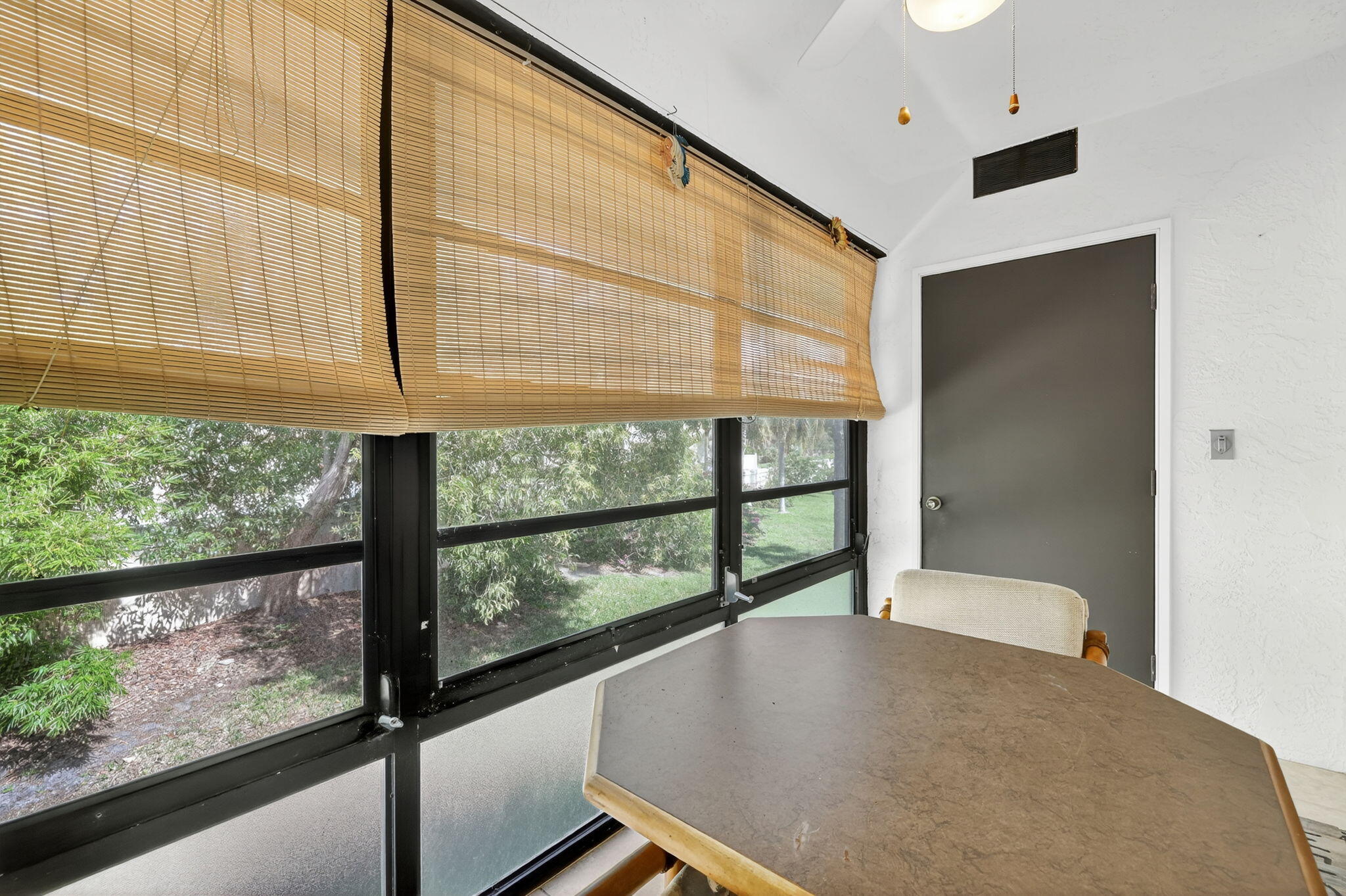 301 SW South River Drive 204