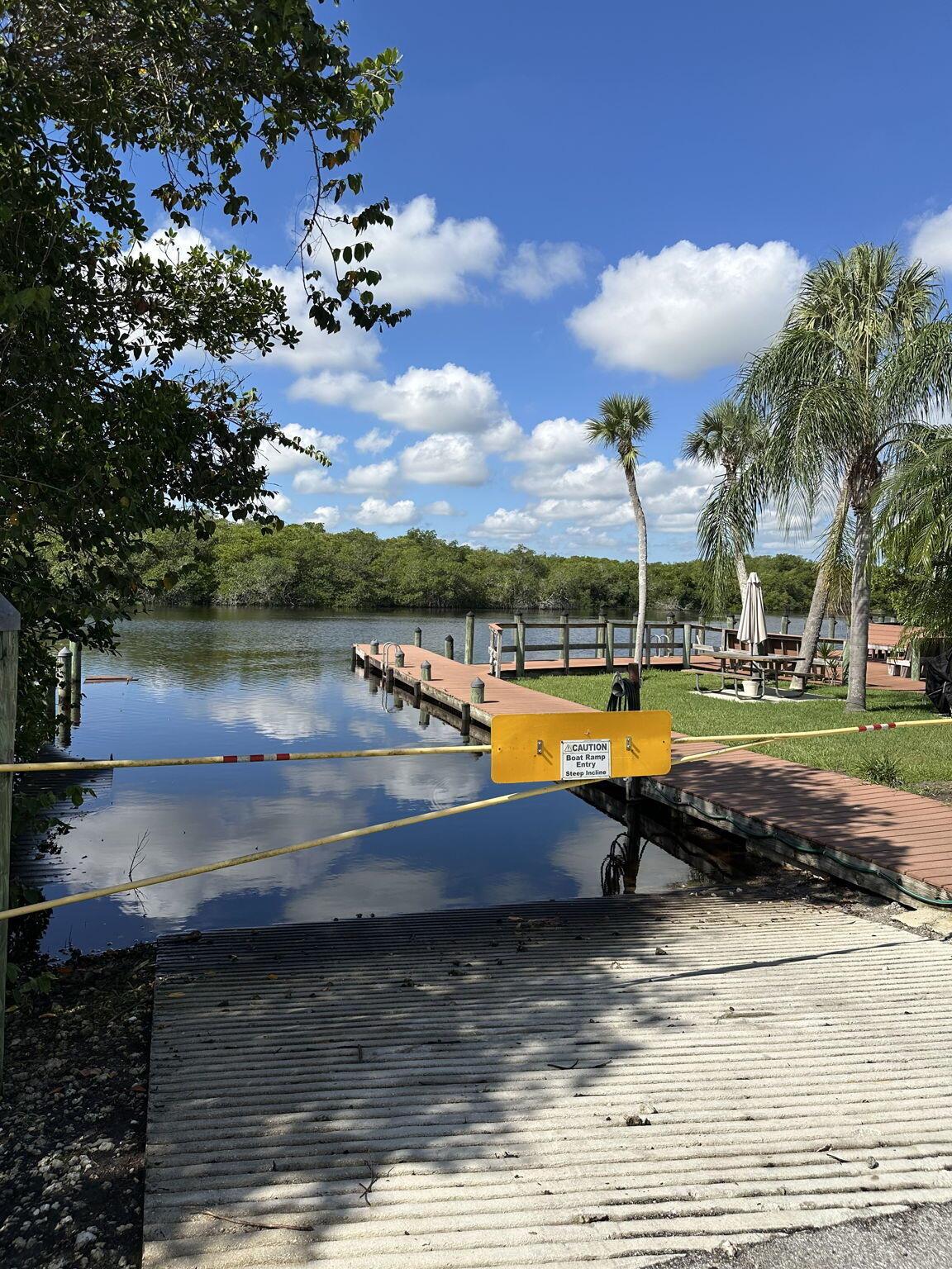 301 SW South River Drive 204