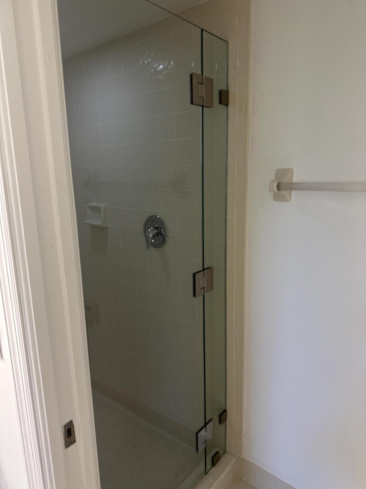 5270 SE Seascape Way 102