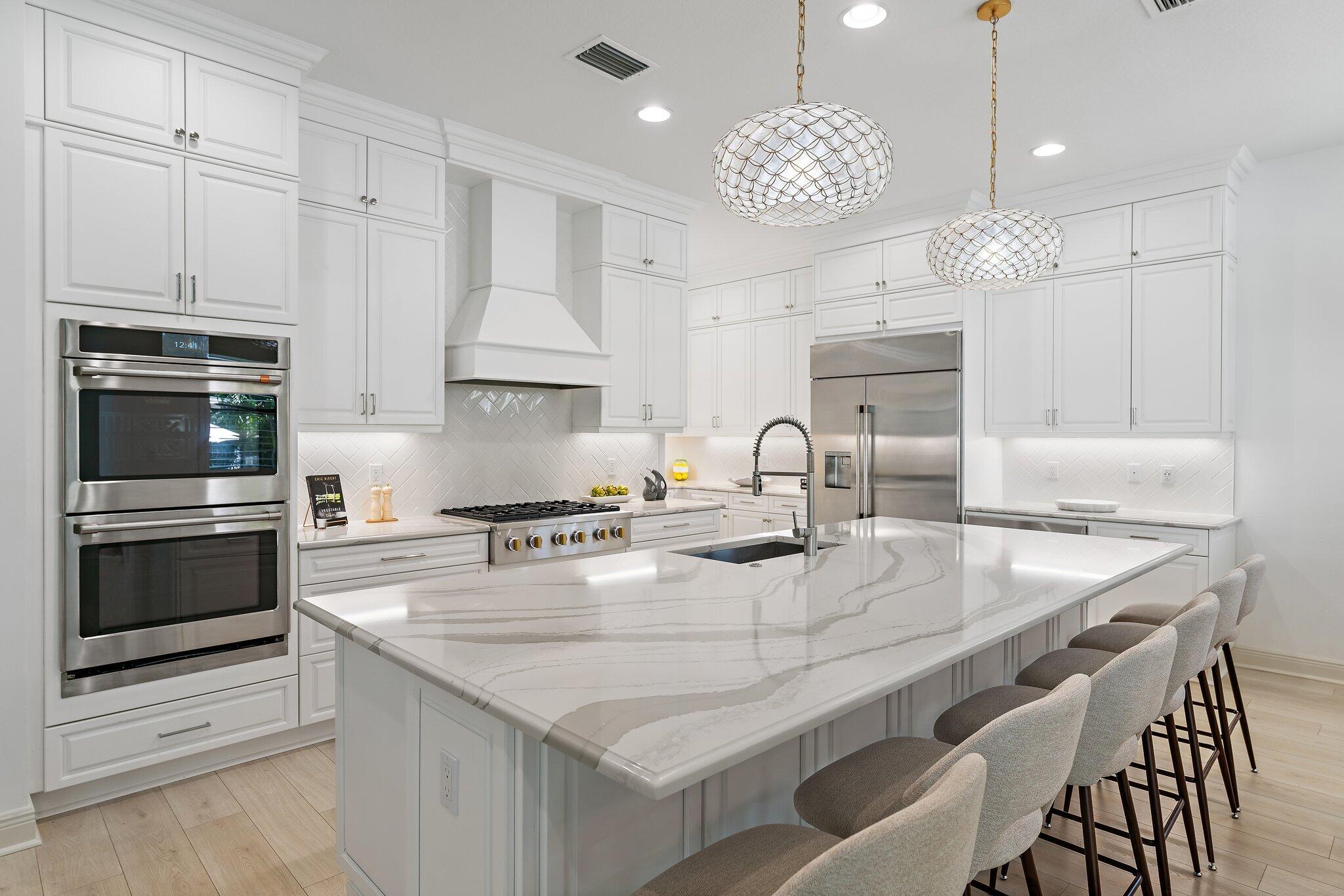 13161 Faberge Place
