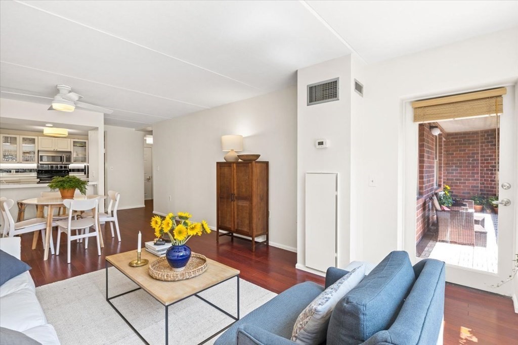 155 George Washington Blvd # 201