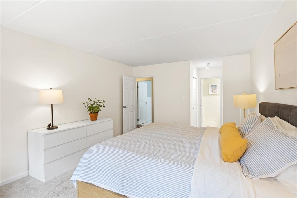 155 George Washington Blvd # 201