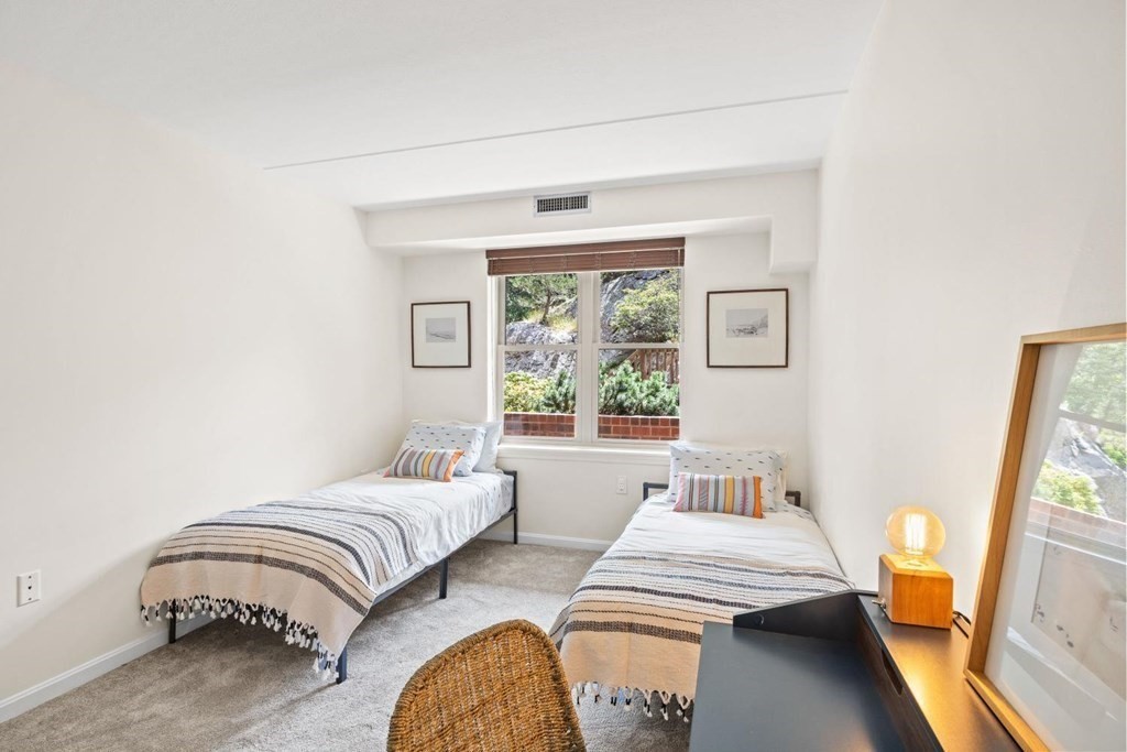 155 George Washington Blvd # 201