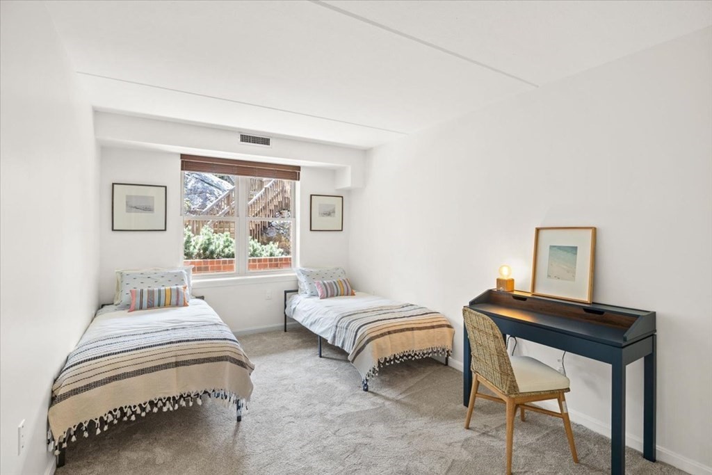 155 George Washington Blvd # 201