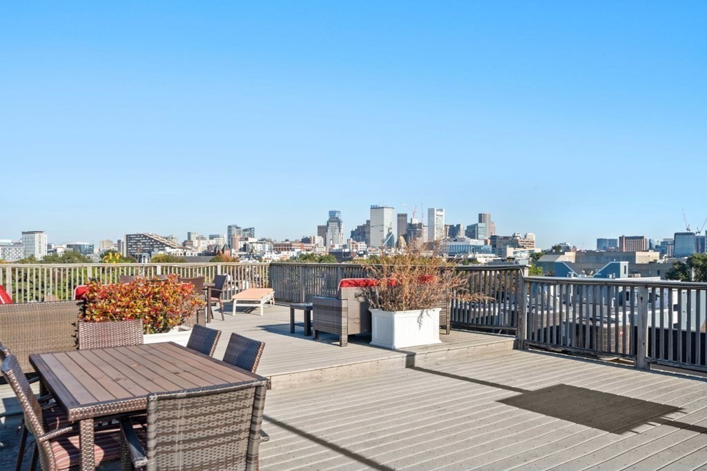 120 West 7th - Unit 102