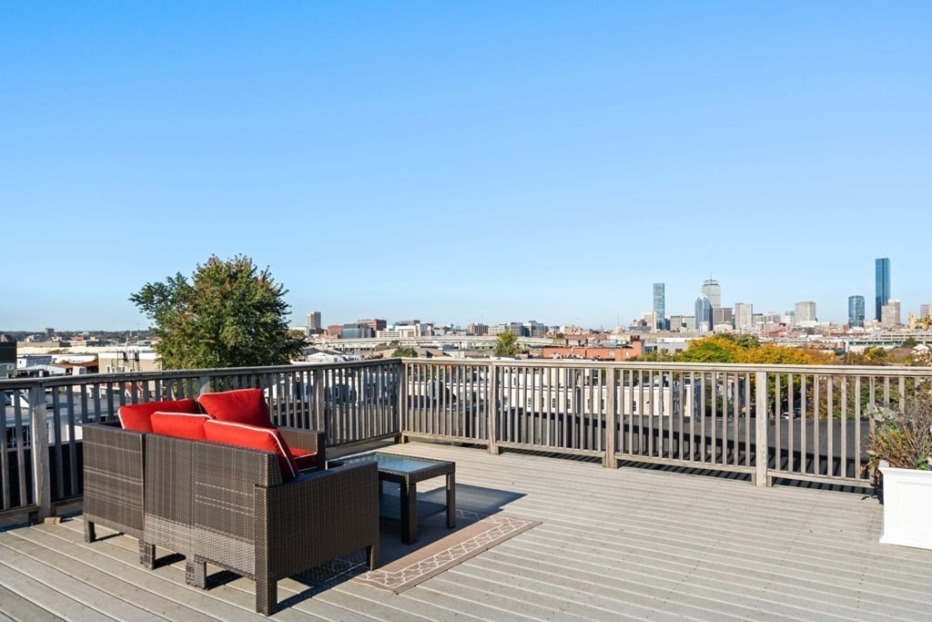 120 West 7th - Unit 102