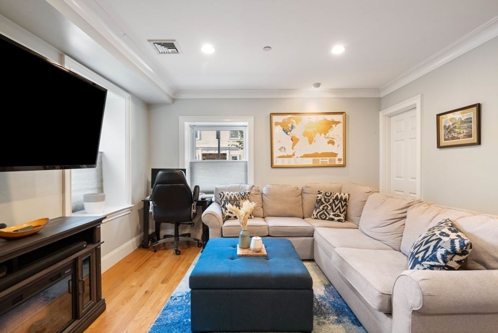 120 West 7th - Unit 102