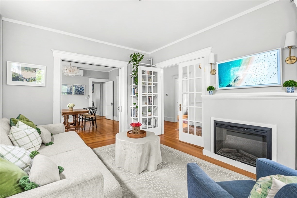 115 Westbourne Ter - Unit 1