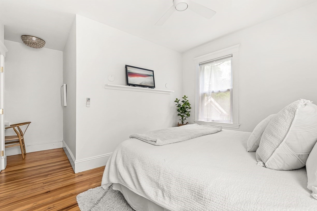 115 Westbourne Ter - Unit 1
