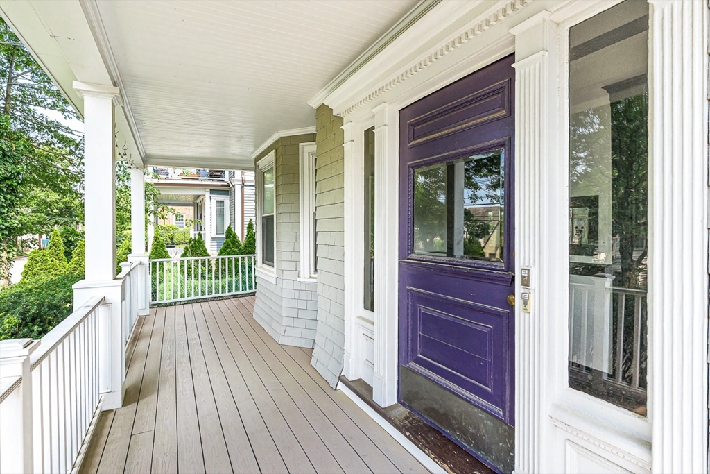 115 Westbourne Ter - Unit 1