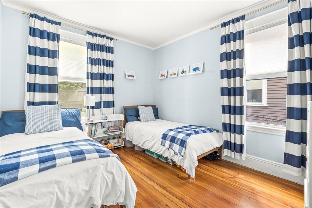 115 Westbourne Ter - Unit 1