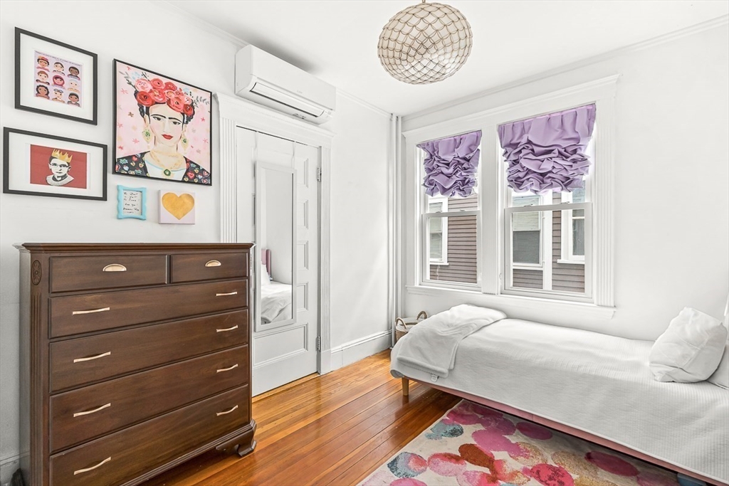 115 Westbourne Ter - Unit 1