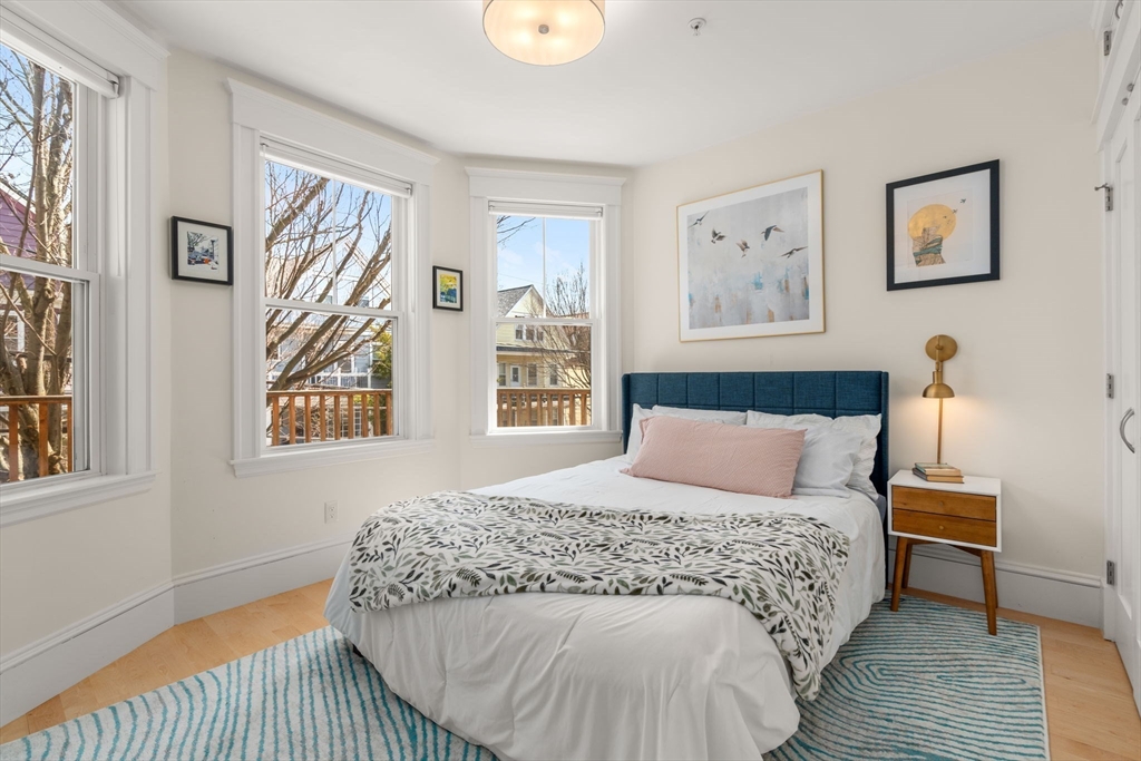 100 Bartlett St # 2