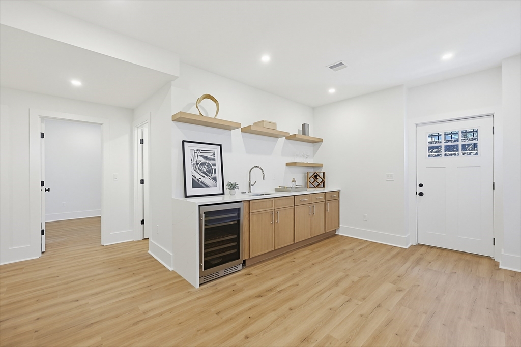 9 Cypress Rd