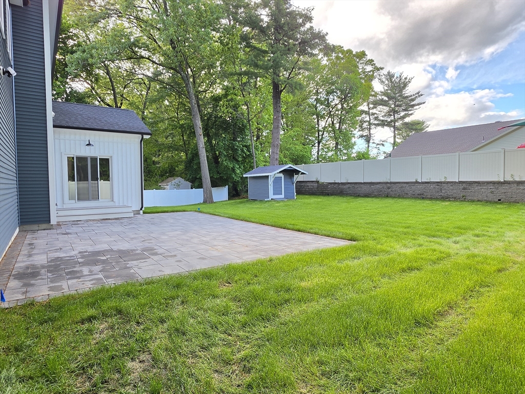 9 Cypress Rd
