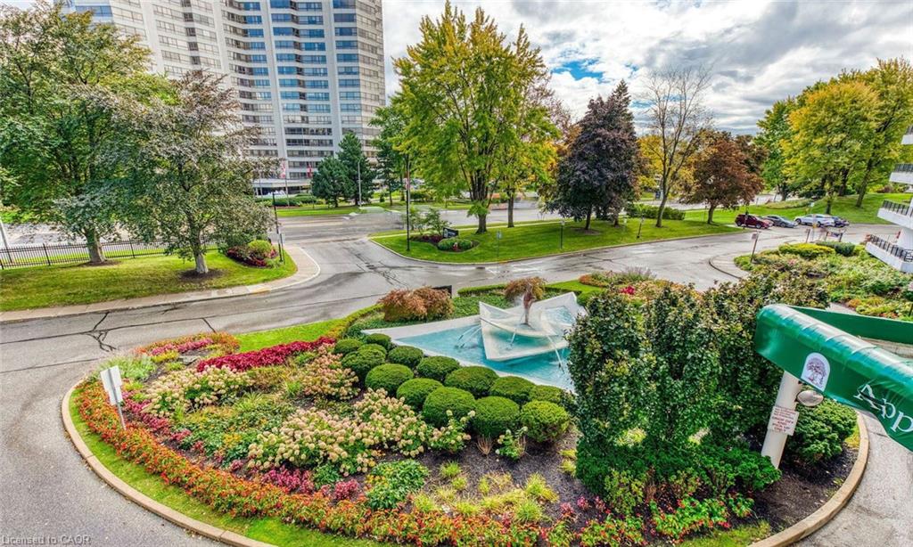 611-1333 Bloor Street E Unit: 611