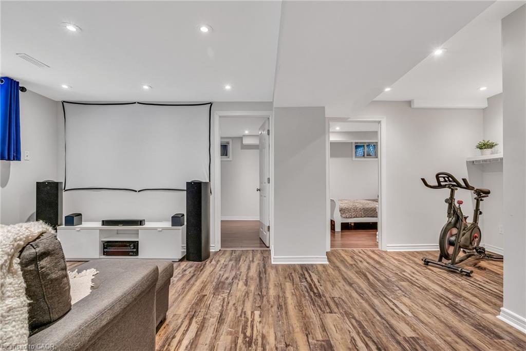 1034 Meredith Avenue, Mississauga