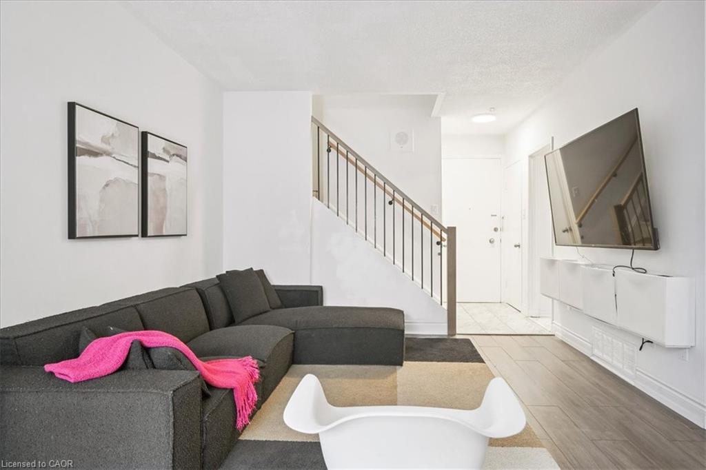 17-1230 Gripsholm Road Unit: 17