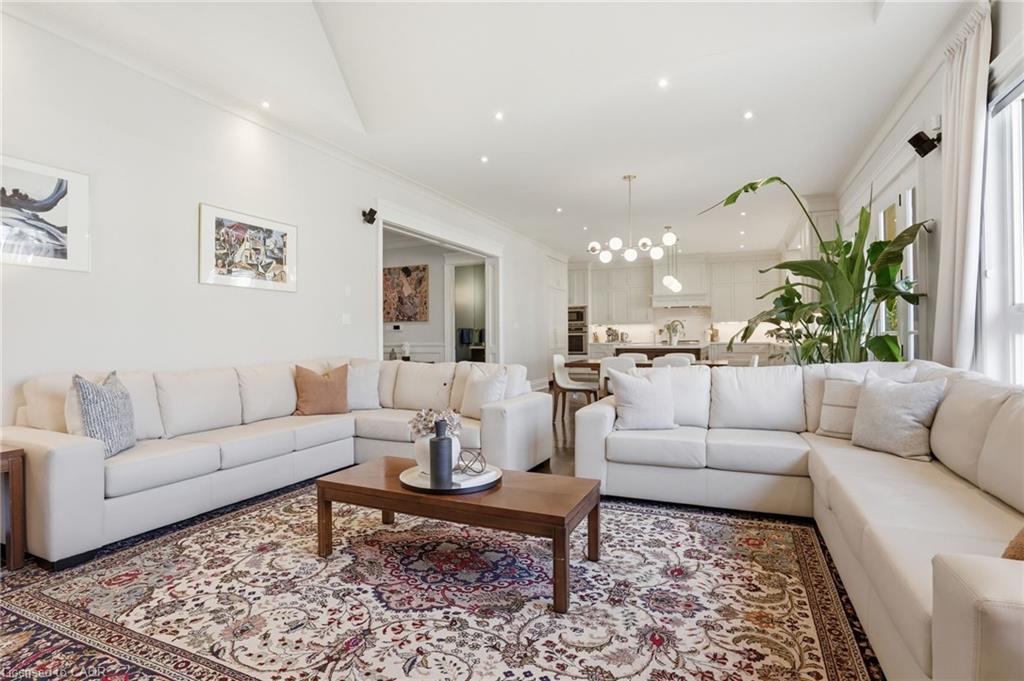 1395 Trotwood Avenue