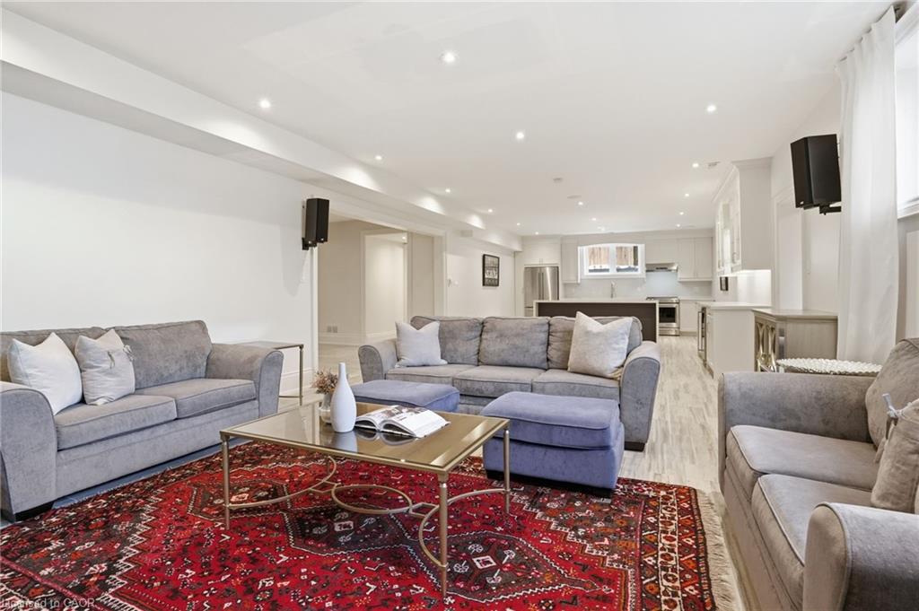 1395 Trotwood Avenue