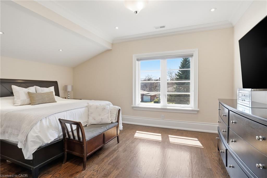 1395 Trotwood Avenue