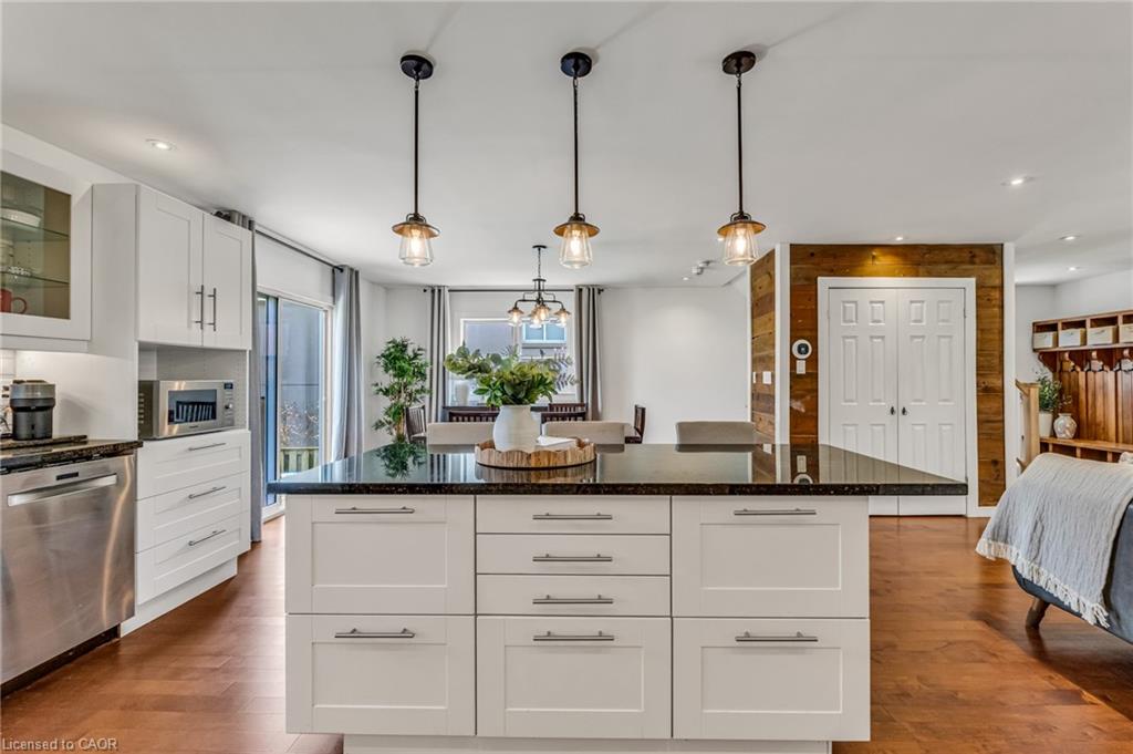 1043 Shaw Drive