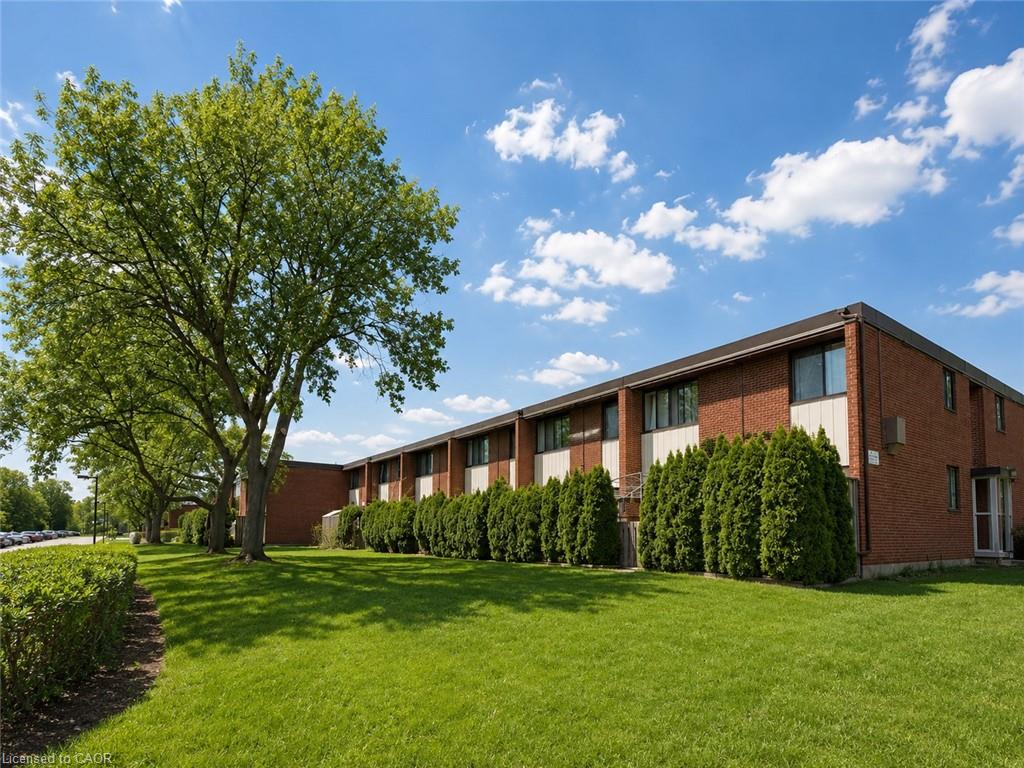 17-1230 Gripsholm Road Unit: 17