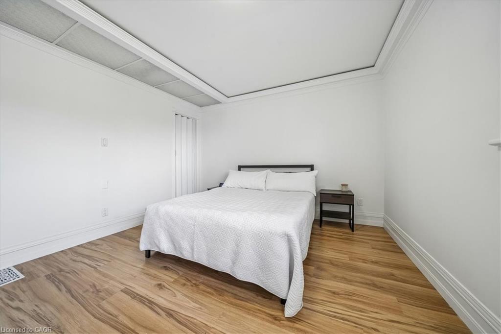 1168 Canterbury Road