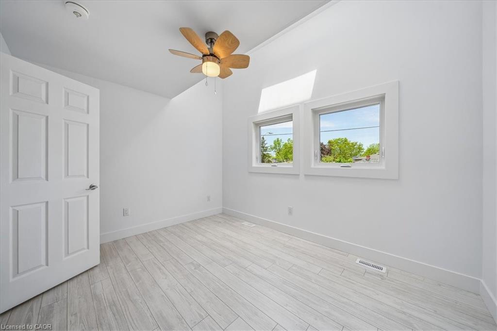 1168 Canterbury Road