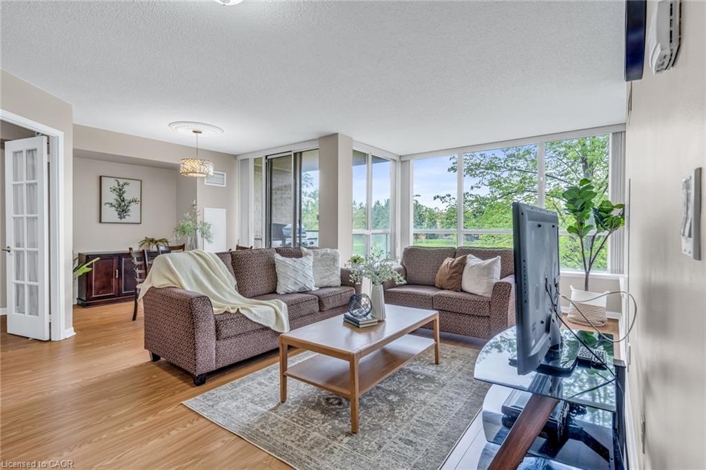 208-1140 Parkwest Place Unit: 208
