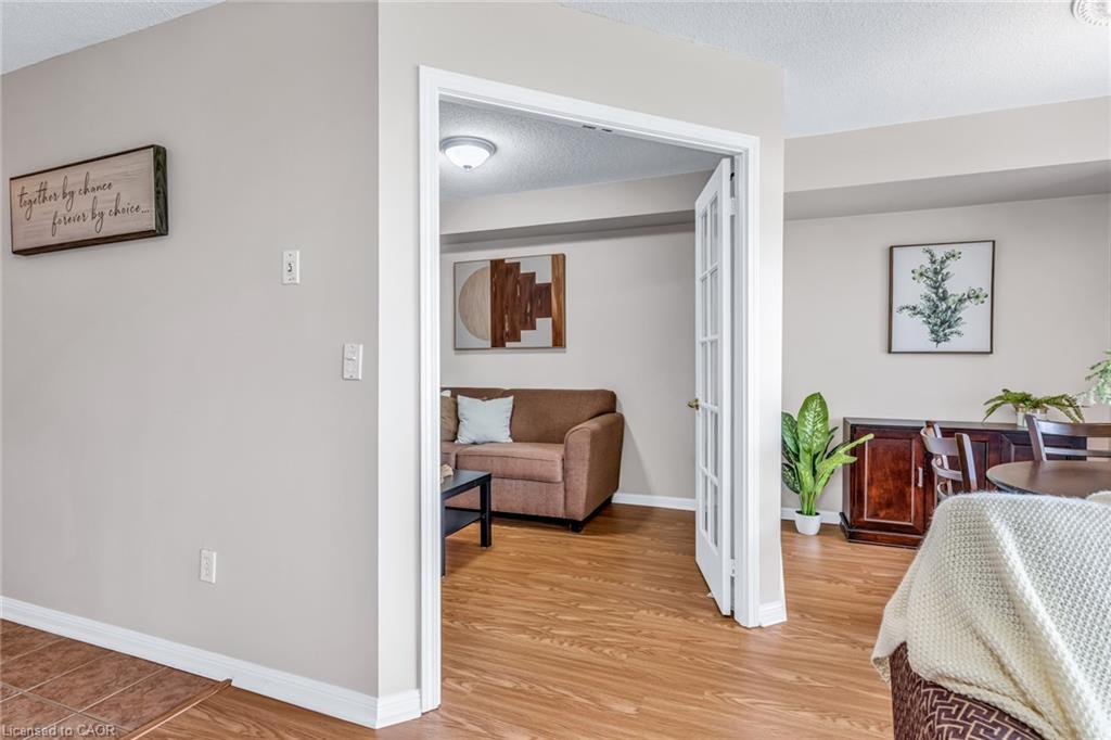 208-1140 Parkwest Place Unit: 208