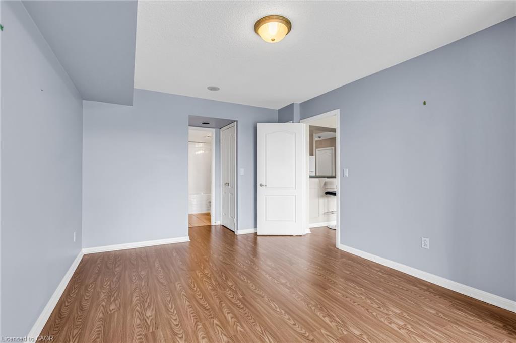 208-1140 Parkwest Place Unit: 208