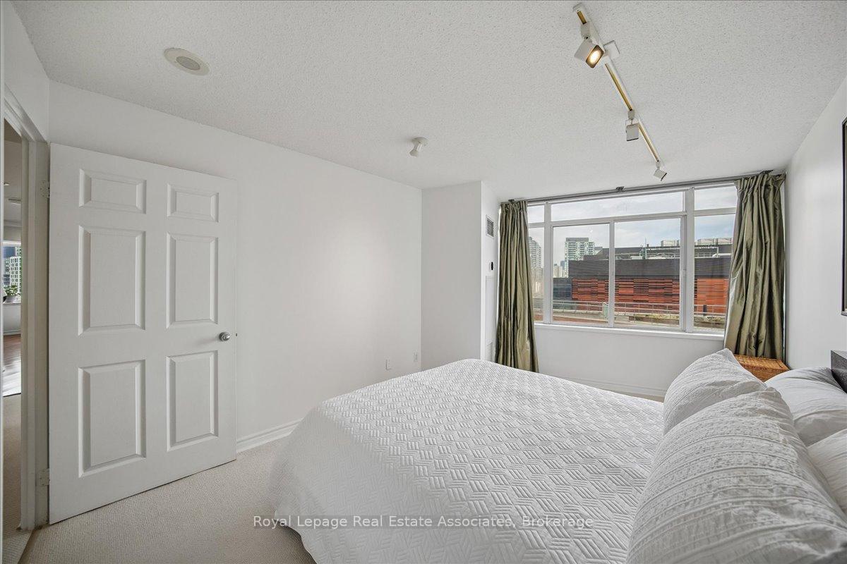 39 Parliament Street 804