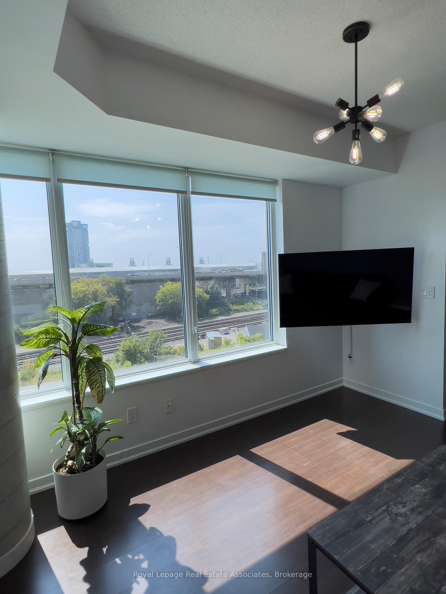 55 East Liberty Street 410, Toronto Unit: 410