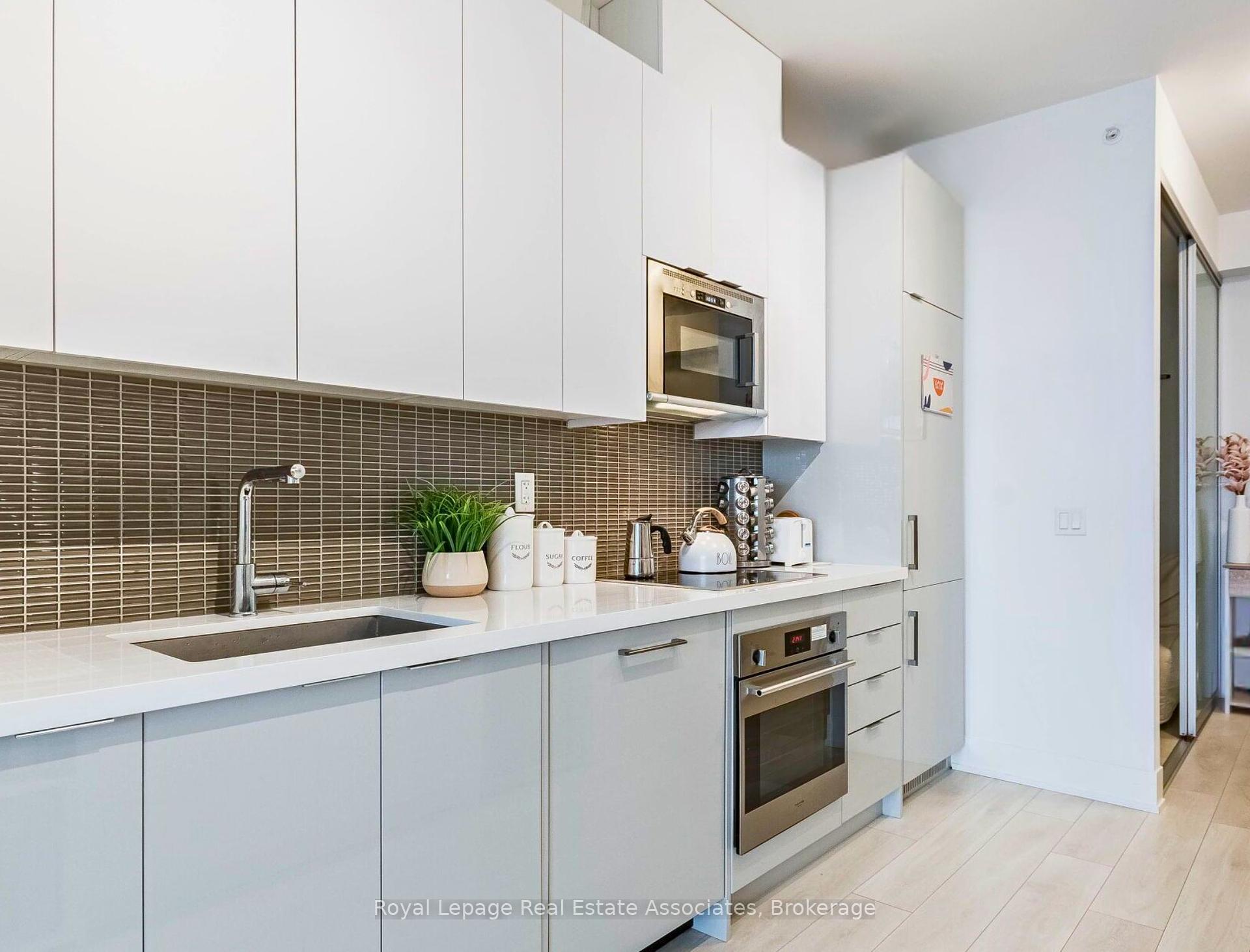 #2805 - 2916 Highway 7 Unit: 2805