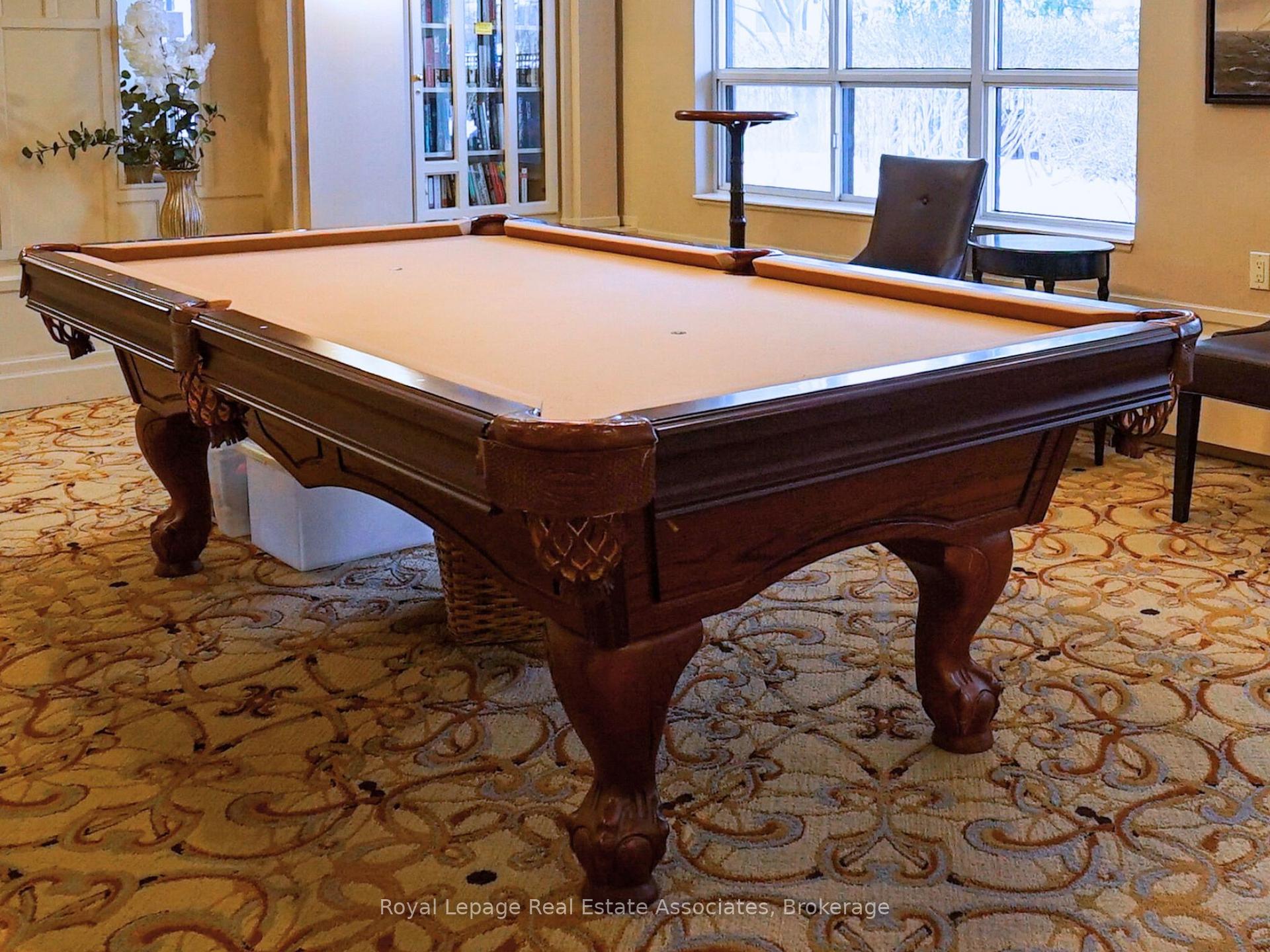 2 Aberfoyle Crescent 601