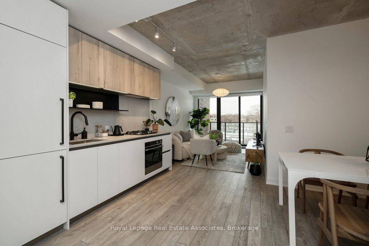 2625 Dundas Street W 409