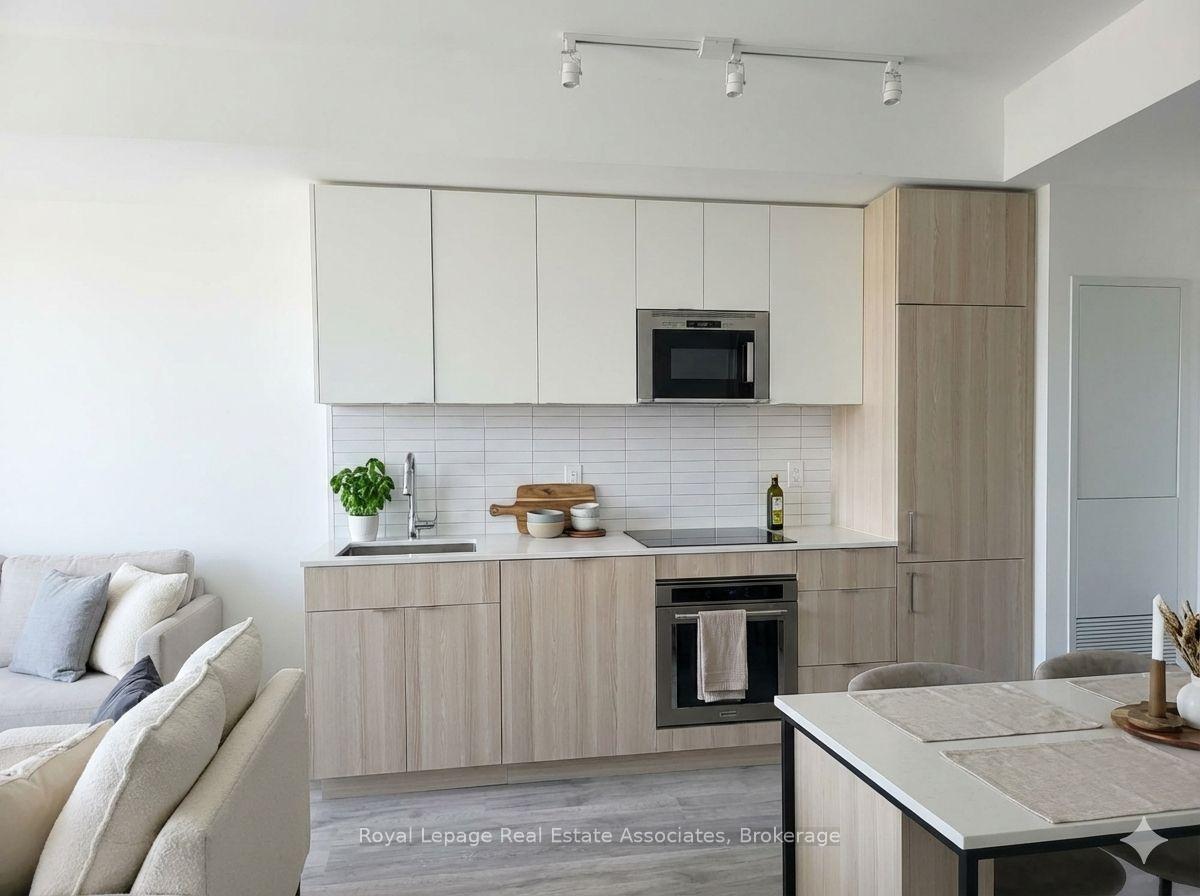 220 Missinnihe Way 1215