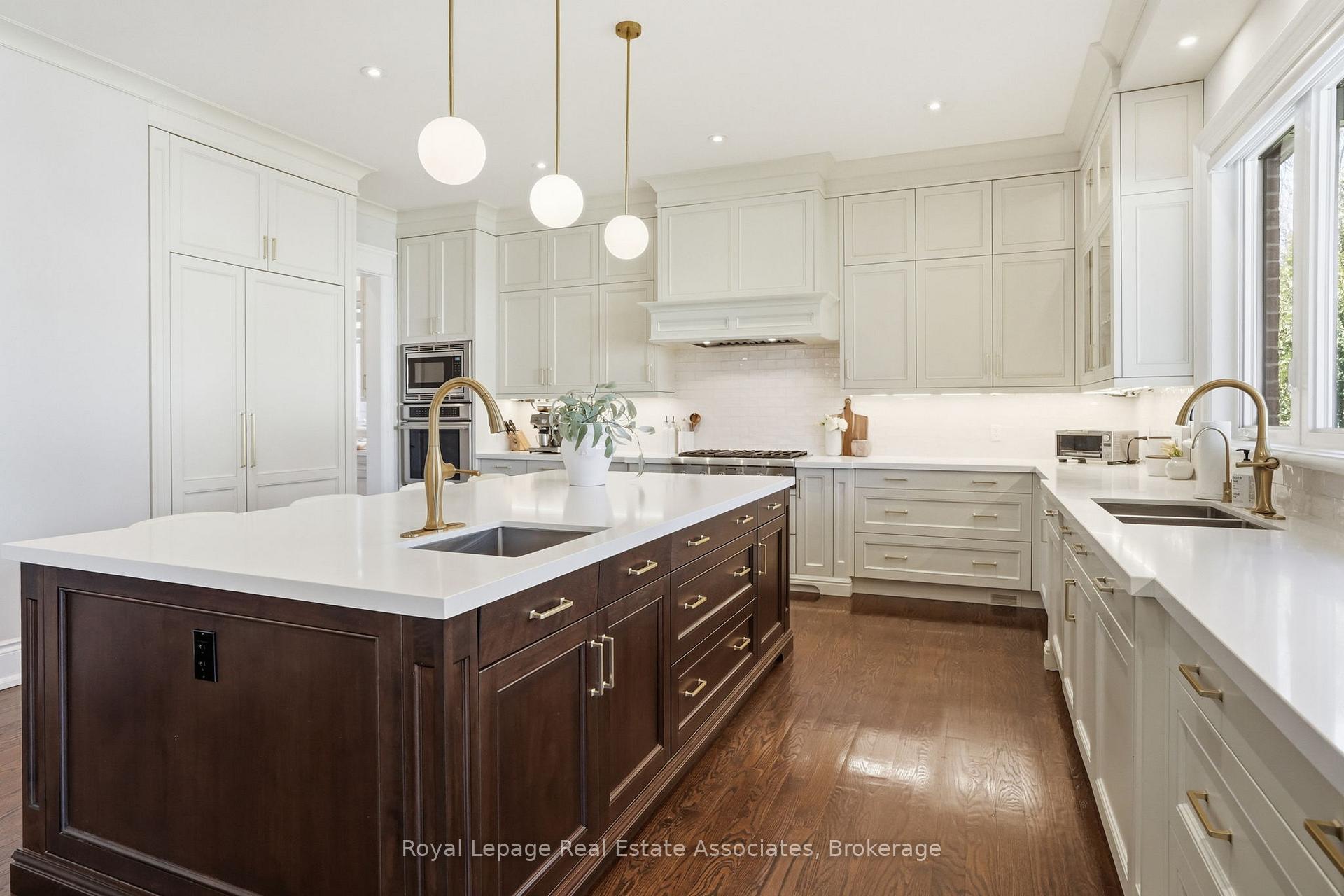 1395 Trotwood Avenue