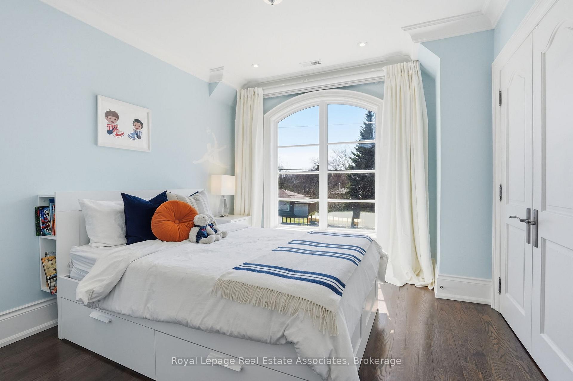 1395 Trotwood Avenue