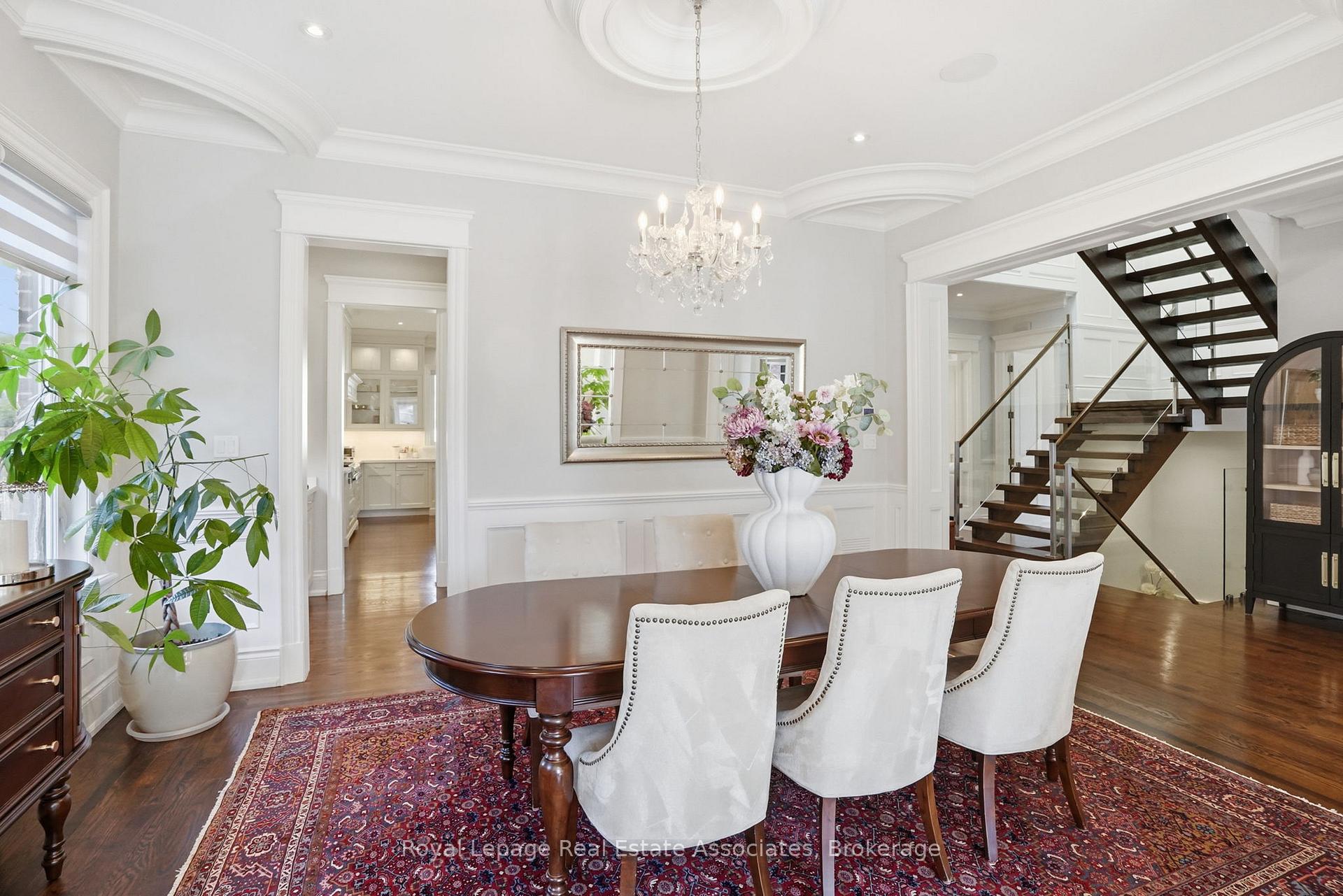 1395 Trotwood Avenue