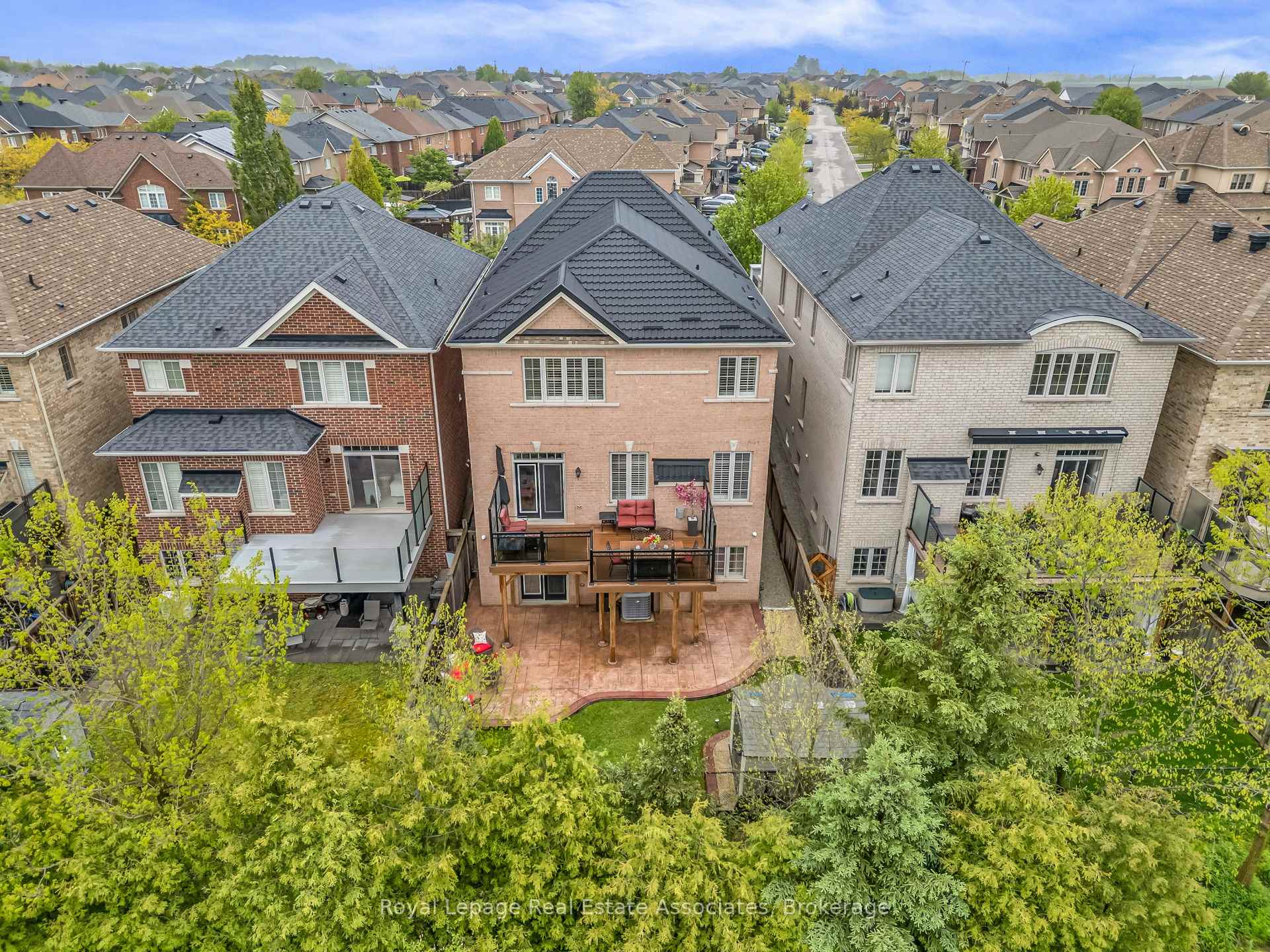 26 Silver Pond Drive