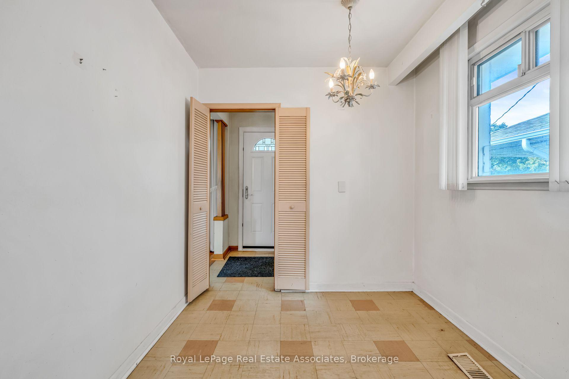59 Stapleton Drive, Toronto