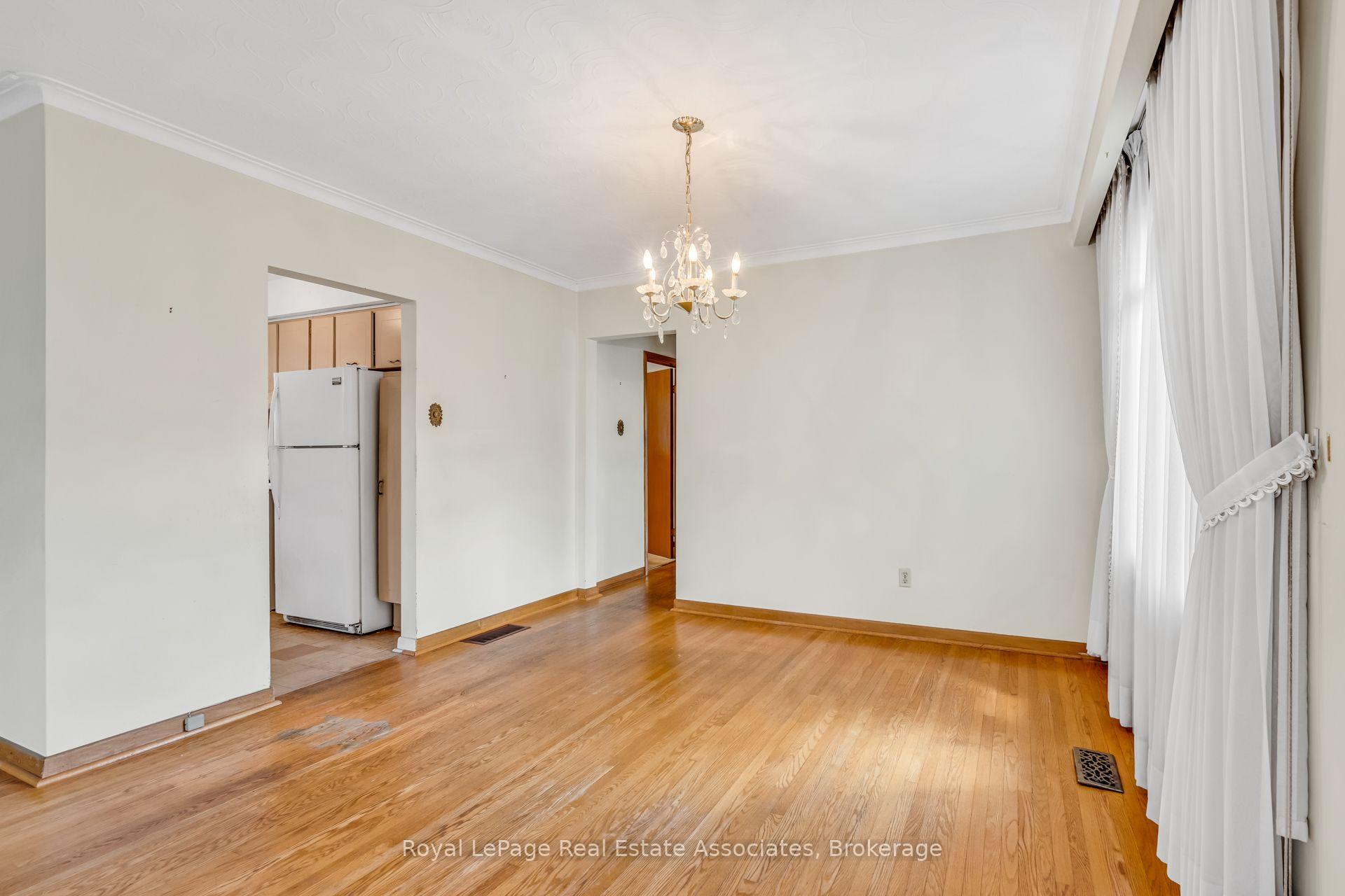 59 Stapleton Drive, Toronto