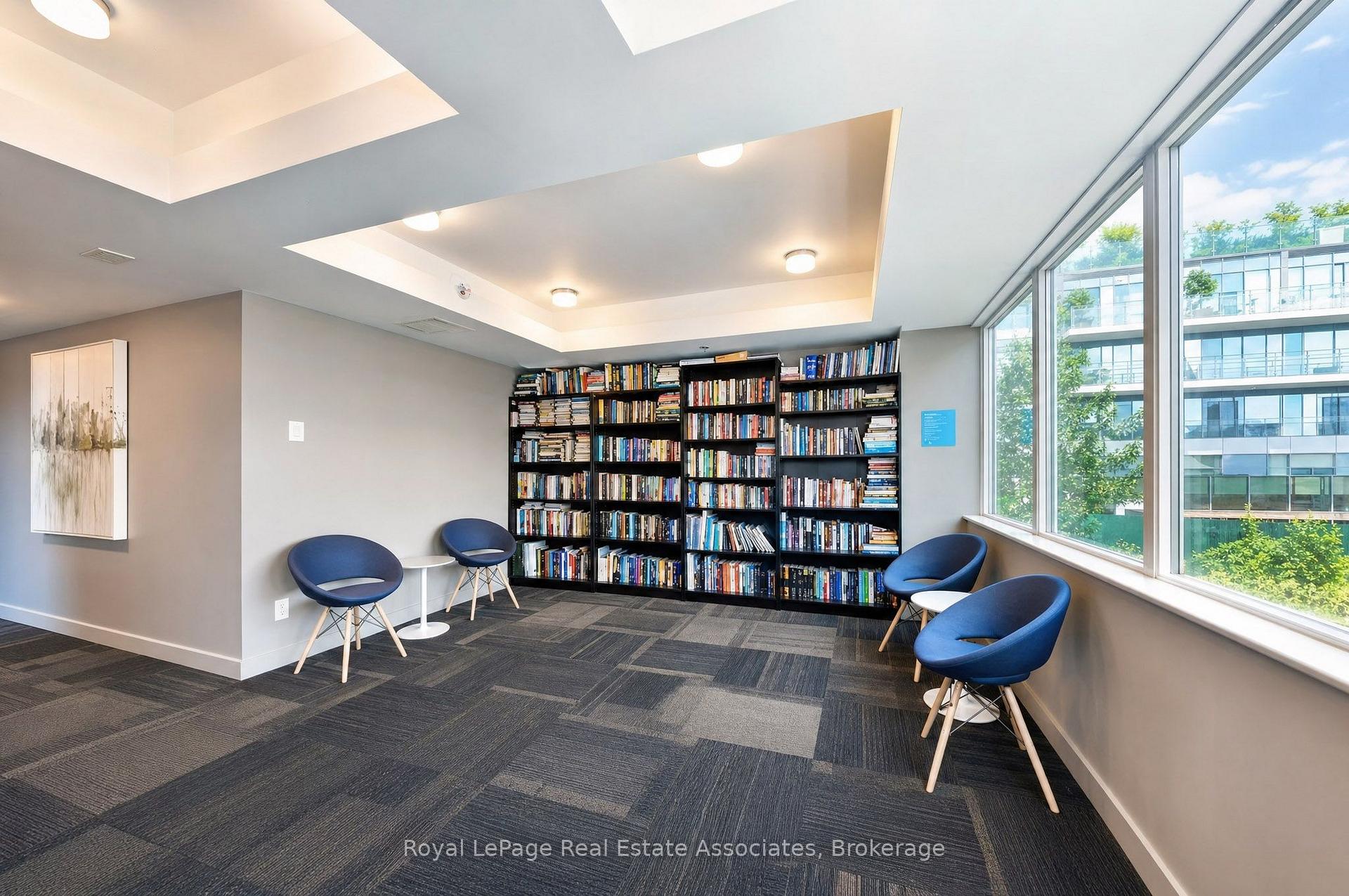 20 Joe Shuster Way 416, Toronto Unit: 416