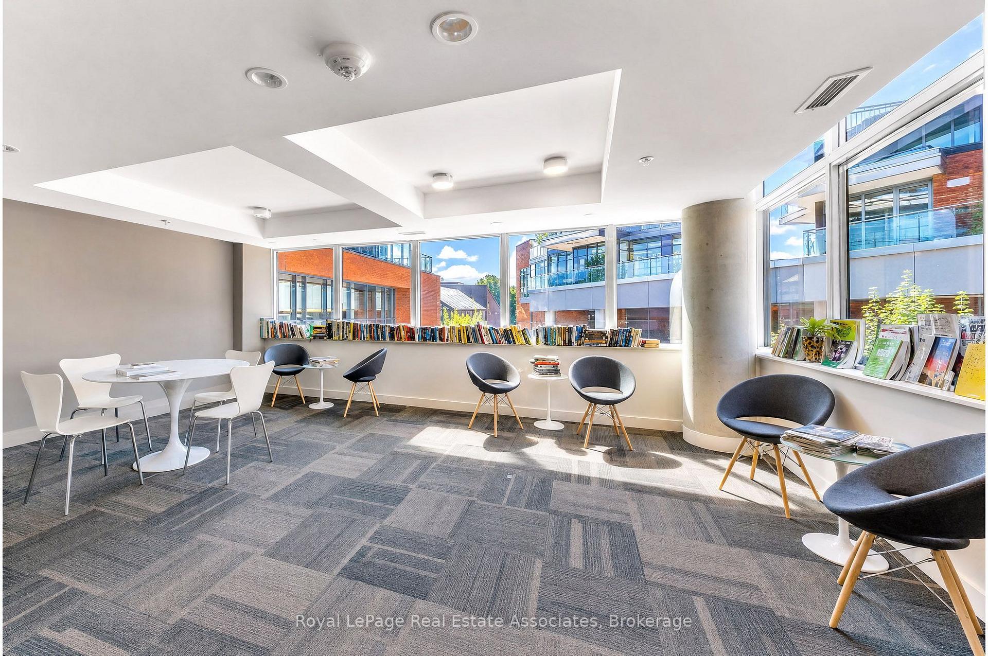 20 Joe Shuster Way 416, Toronto Unit: 416