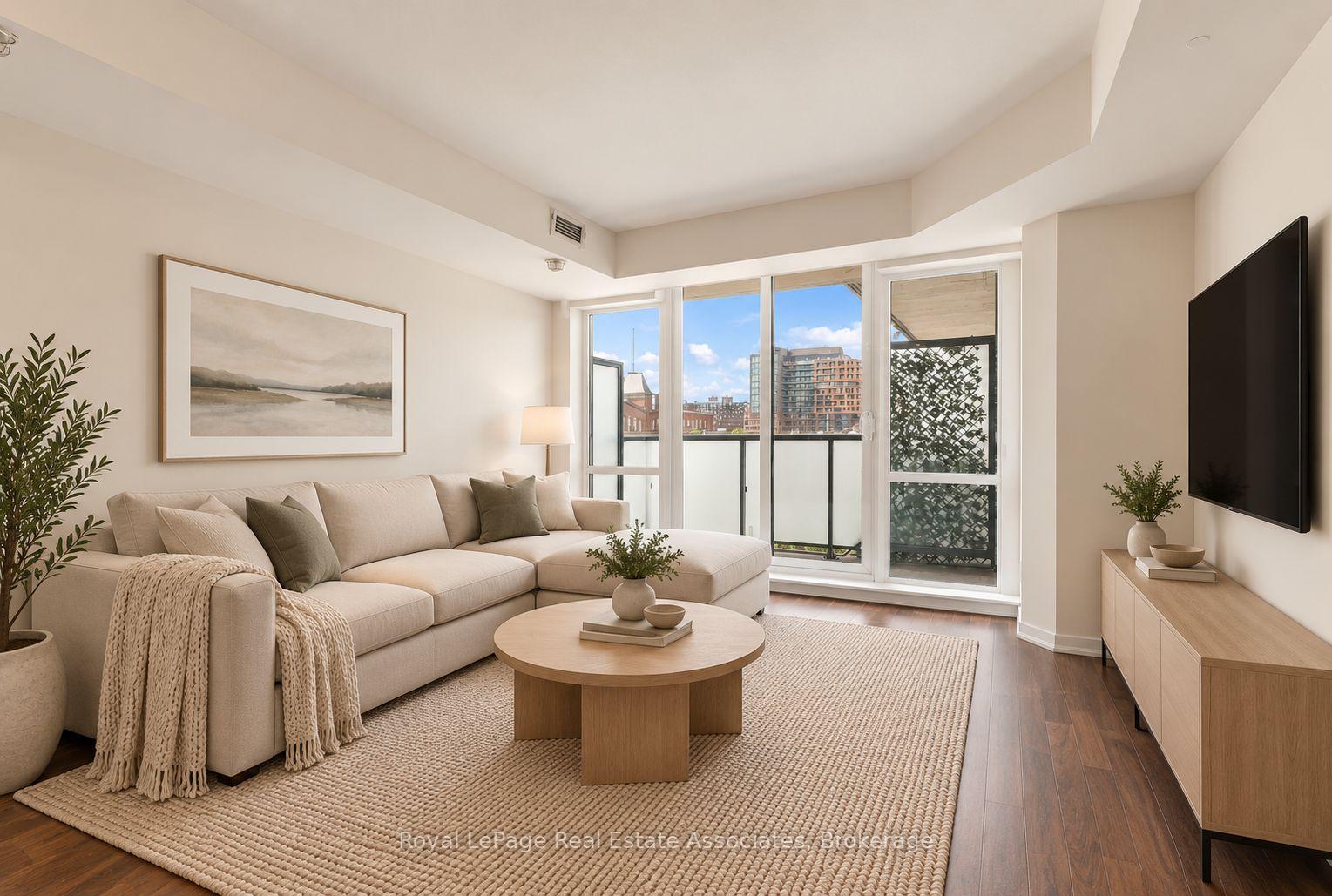 20 Joe Shuster Way 416, Toronto Unit: 416